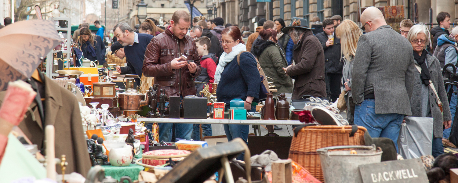 People in an outside market