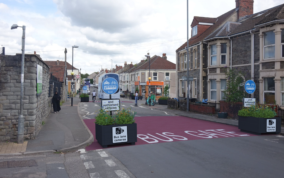Avonvale Road bus gate